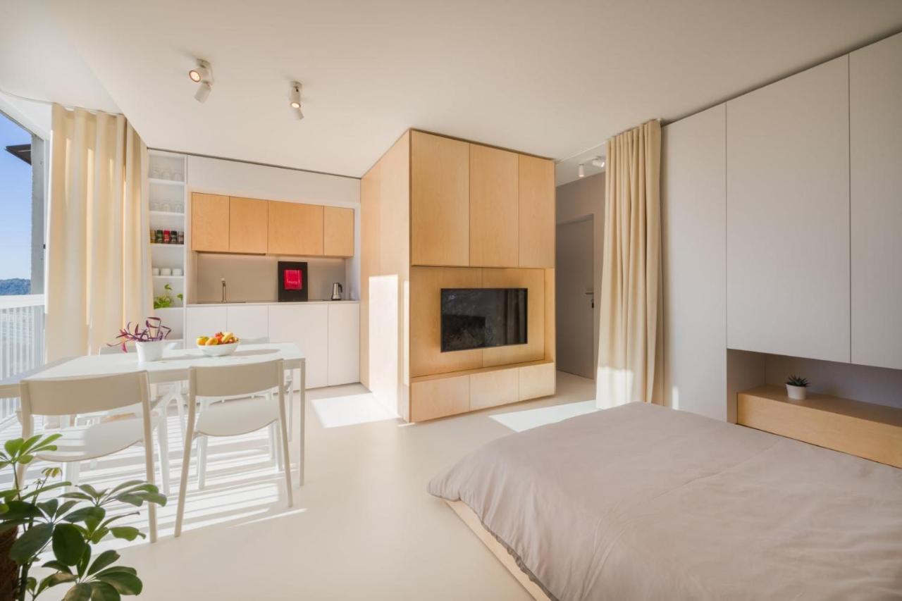 Elegant Studio Apartment With Panoramic View Нова-Горица Экстерьер фото